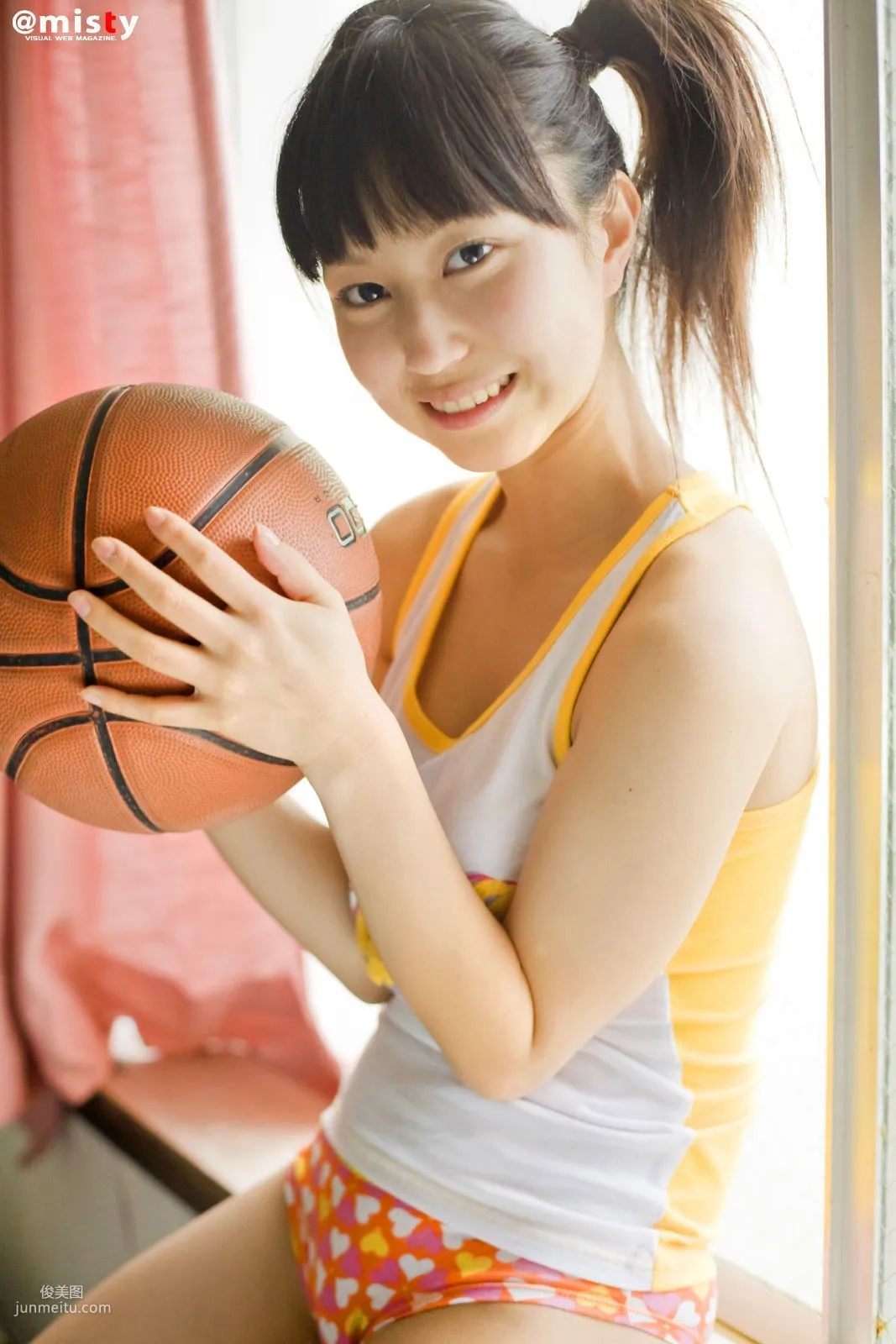 [@misty] No.290 Yui Minami 南結衣 寫真集 56
