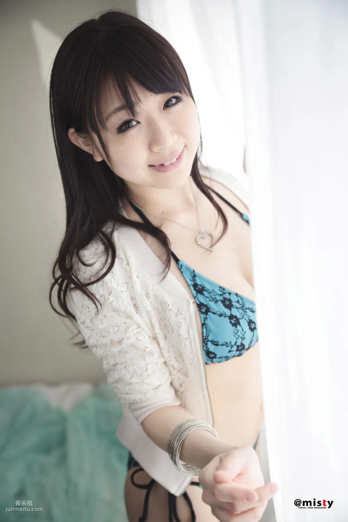 [@misty] No.353 Momoko Miduki 水月桃子 寫真集 31