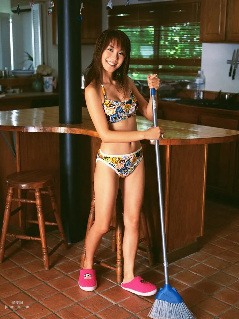 [Wanibooks] NO.12 Yamamoto Azusa 山本梓 寫真集 28