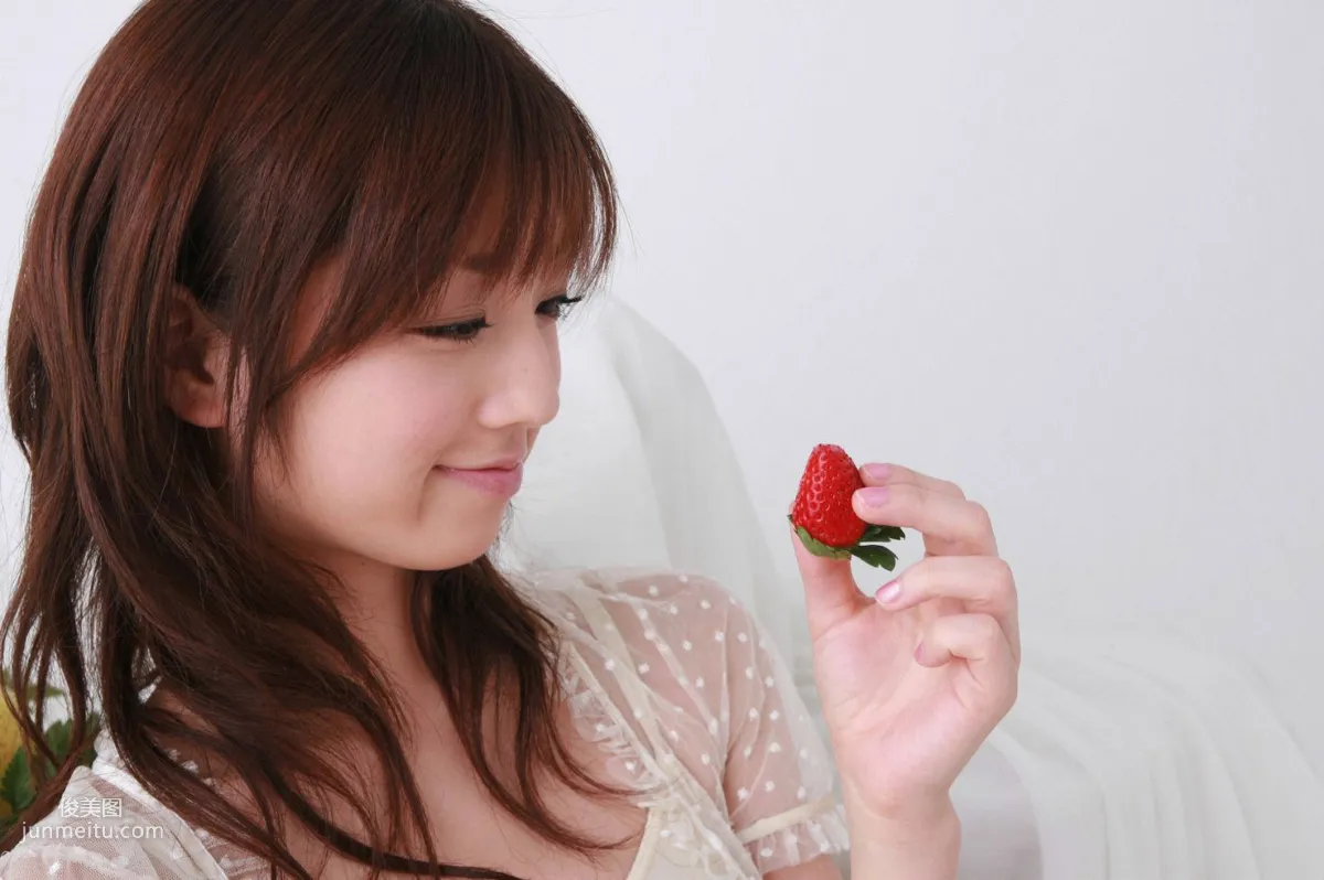 [Wanibooks] NO.33 Yuko Ogura Yuko Ogura Photo Set photo 58