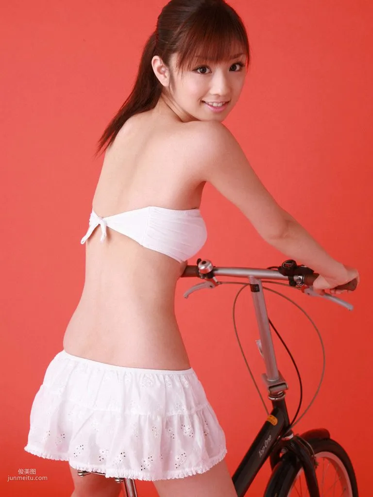 [Wanibooks] NO.33 Yuko Ogura Yuko Ogura Photo Set photo 77