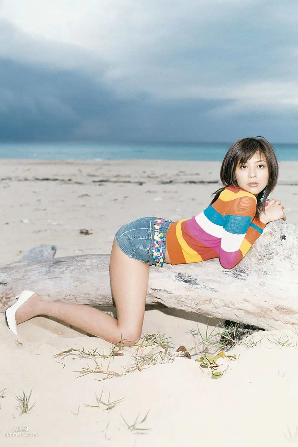 [Wanibooks] NO.06 Miho Shiraishi 白石美帆 写真集1