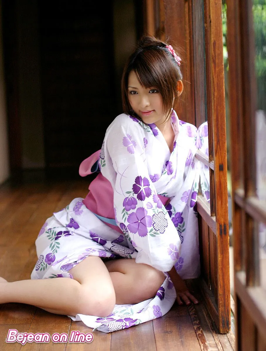 Cover Girl カバーガール Saki Suzuki 鈴木咲 [Bejean On Line] 寫真集 22