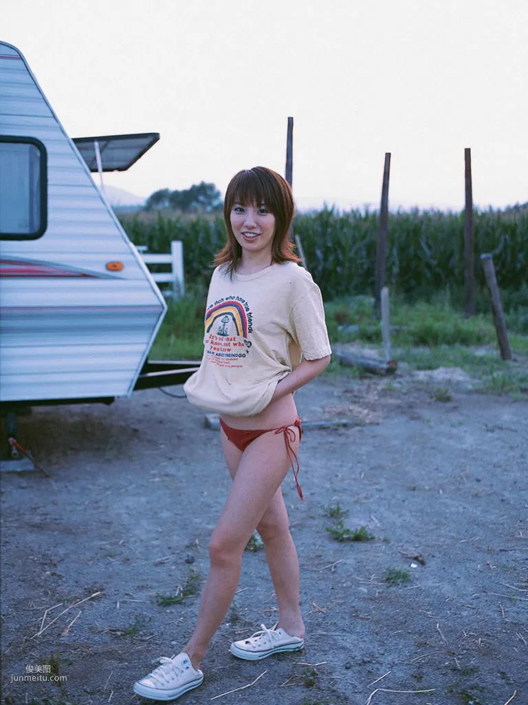 [Wanibooks] NO.30 Azusa Yamamoto 山本梓 写真集3