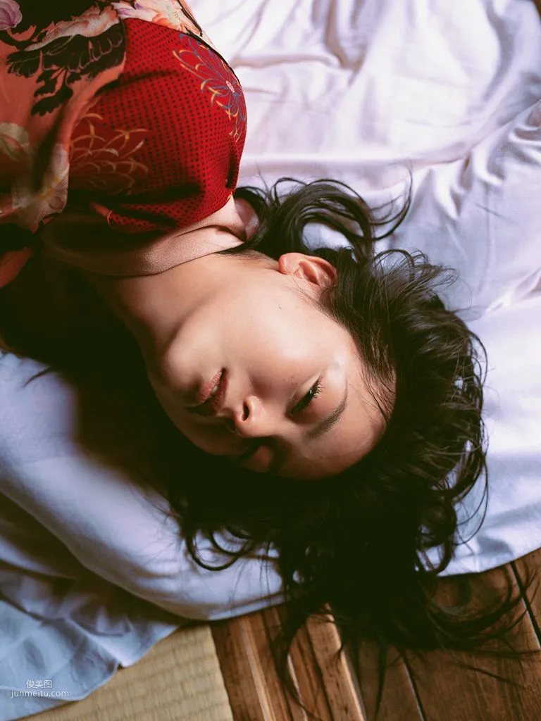 [Wanibooks] NO.13 Keiko Kubo, Keiko Kubo Photo Set photo 205