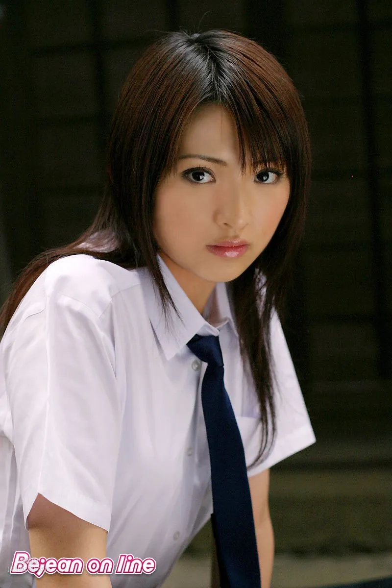 Cover Girl カバーガール Saki Suzuki 鈴木咲 [Bejean On Line] 寫真集 31