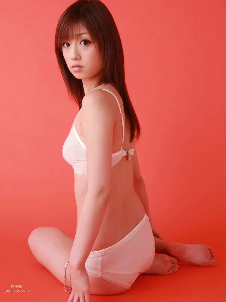 [Wanibooks] NO.33 Yuko Ogura Yuko Ogura Photo Set photo 25
