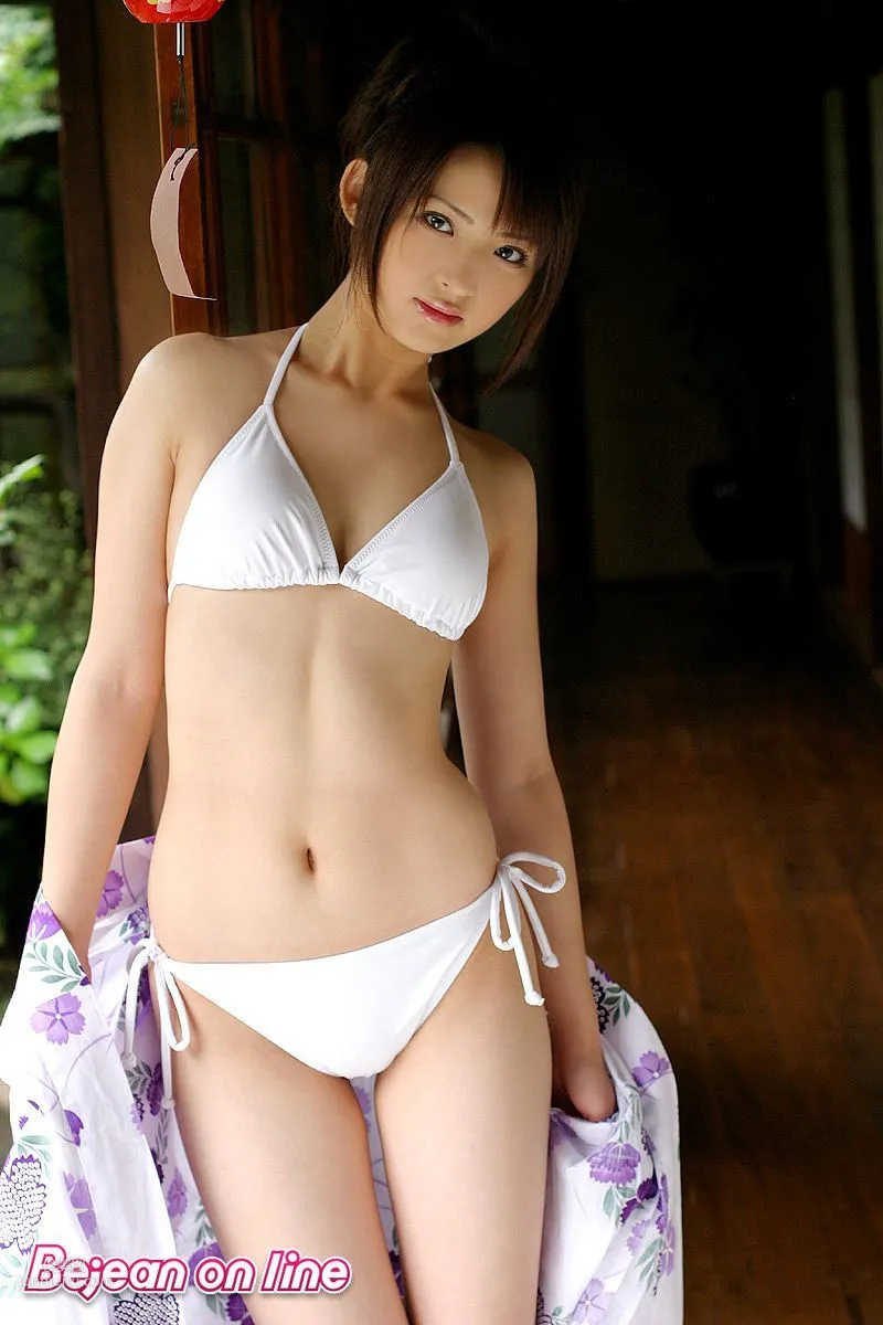 Cover Girl カバーガール Saki Suzuki 鈴木咲 [Bejean On Line] 寫真集 25