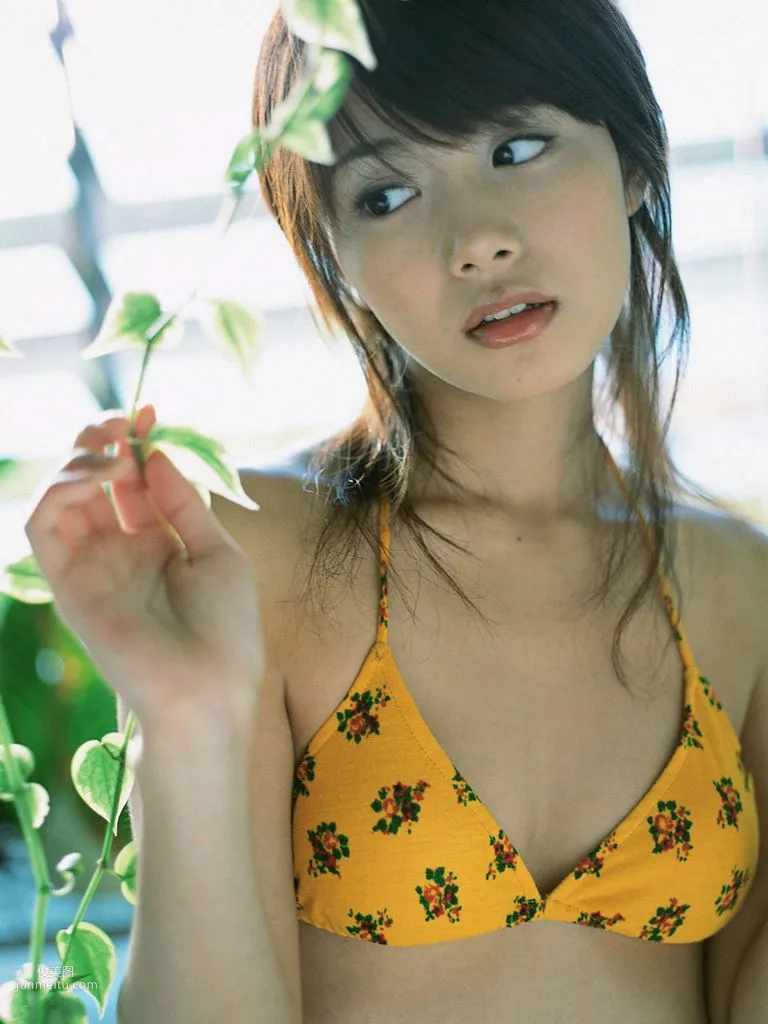 [Wanibooks] NO.18 Yu Hasebe Yu Hasebe/Yu Hasebe Photo Set photo 98