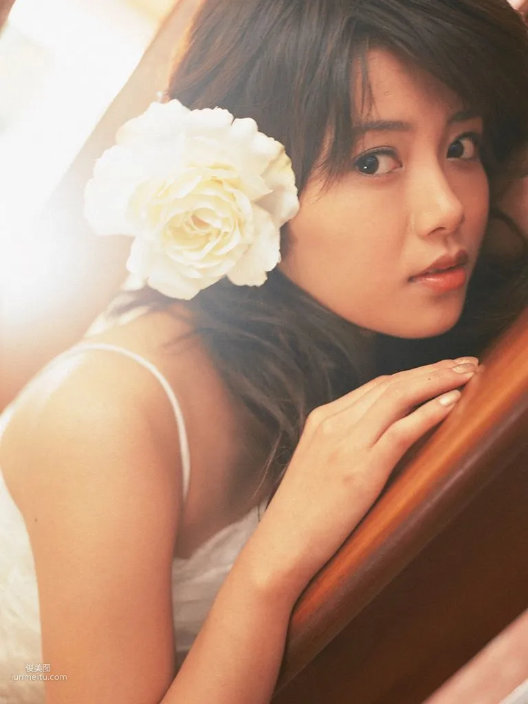 [Wanibooks] NO.18 Yu Hasebe Yu Hasebe/Yu Hasebe Photo Set photo 7