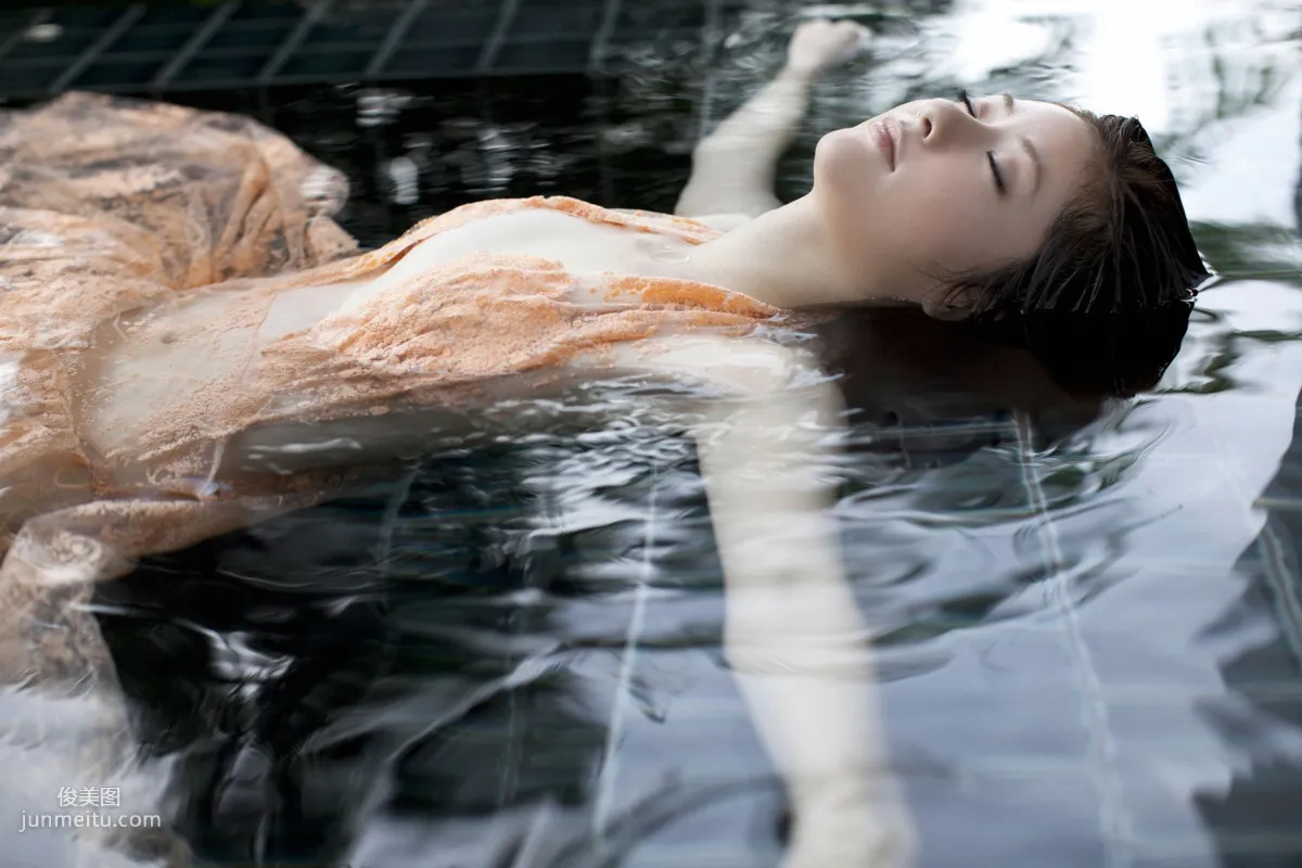 [Wanibooks] NO.84 Naomi Yotsumoto Photo Set photo 88