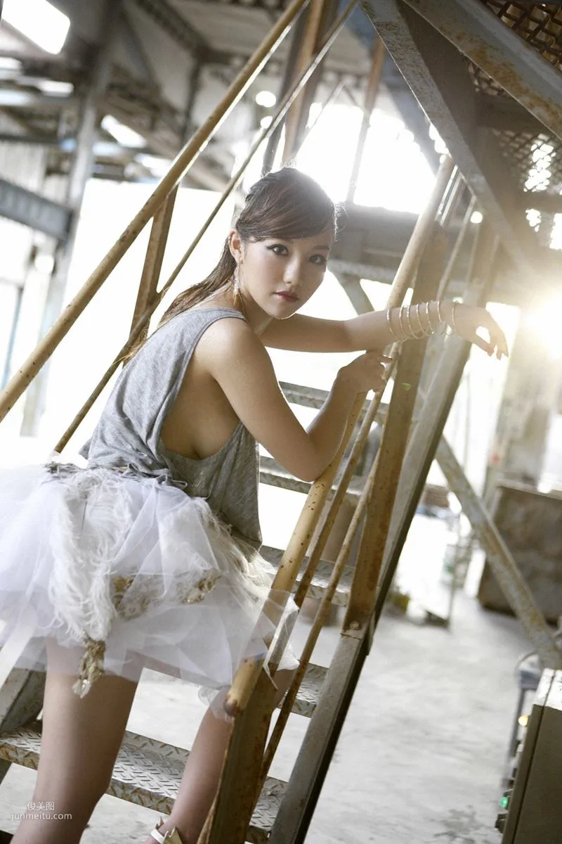 [Wanibooks] NO.78 Nana Tanimura 谷村奈南 寫真集 127