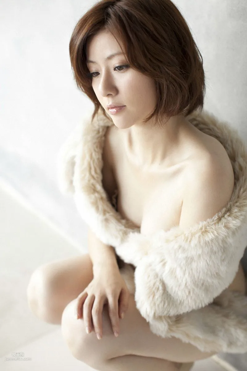 [Wanibooks] NO.84 Naomi Yotsumoto Photo Set photo 175