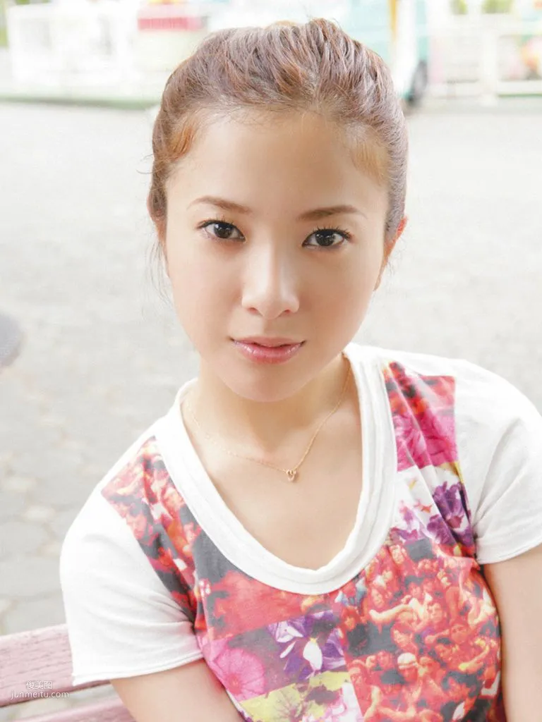 [Wanibooks] NO.53 Yuriko Yoshitaka 吉高由裡子 寫真集 31