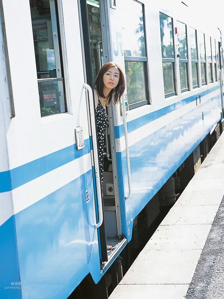[Wanibooks] NO.50 Sayuri Iwata Photo Set photo 153
