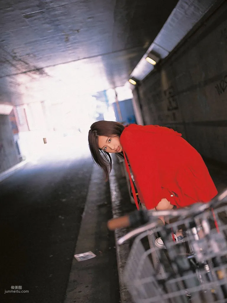 [Wanibooks] NO.50 Sayuri Iwata Photo Set photo 169