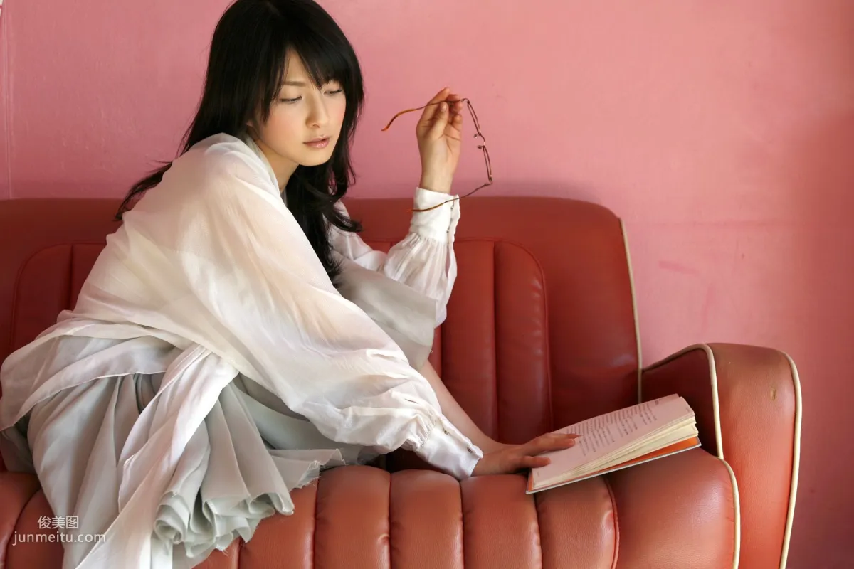 [Wanibooks] NO.58 Matsuki Rina 松木裡菜 寫真集 37