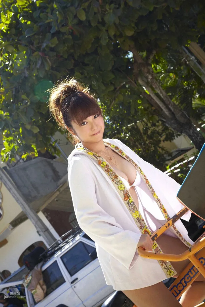 [Wanibooks] NO.83 Sayaka Isoyama Photo Set photo 144