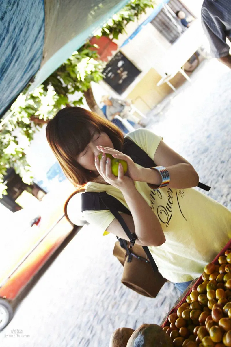 [Wanibooks] NO.83 Sayaka Isoyama Photo Set photo 15