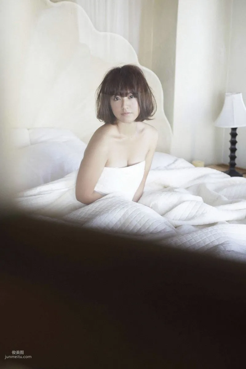 [Wanibooks] NO.83 Sayaka Isoyama Photo Set photo 113