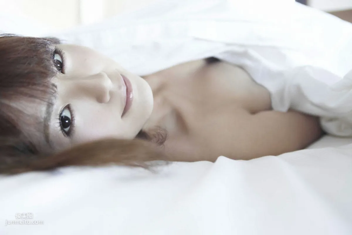 [Wanibooks] NO.83 Sayaka Isoyama Photo Set photo 125