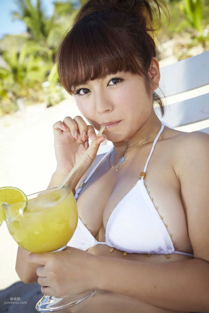 [Wanibooks] NO.83 Sayaka Isoyama Photo Set photo 157