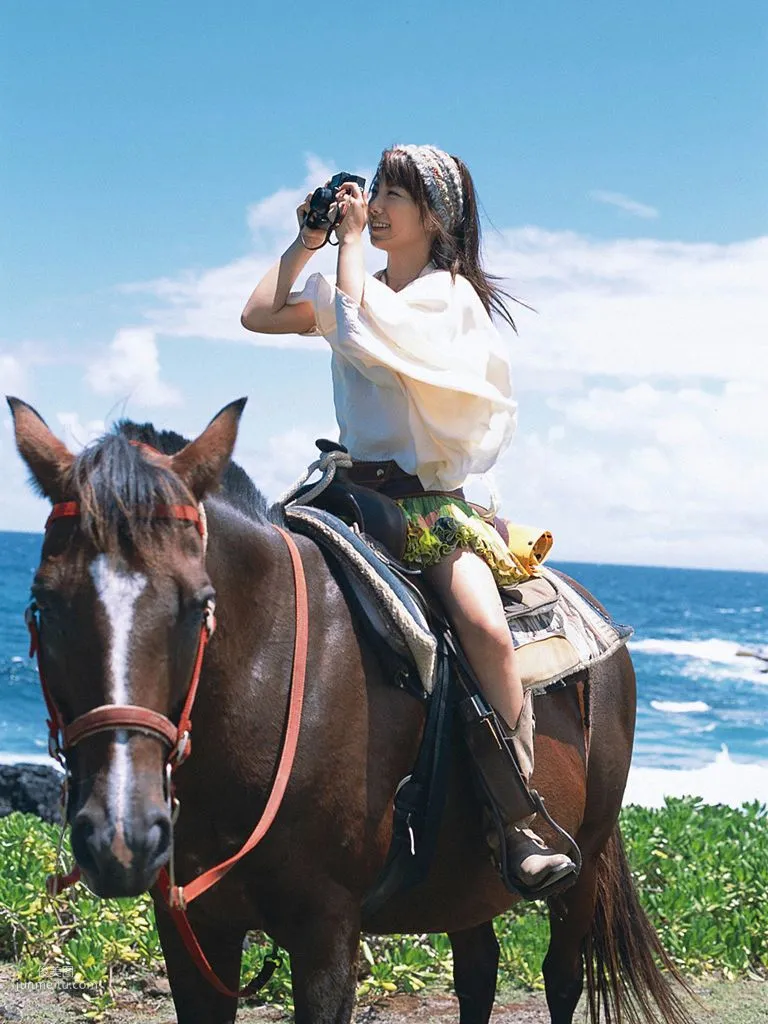 [Wanibooks] NO.44 Azusa Yamamoto 山本梓 寫真集 132