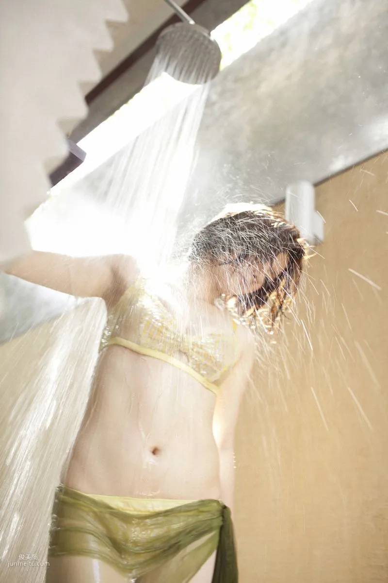 [Wanibooks] NO.84 Naomi Yotsumoto Photo Set photo 40
