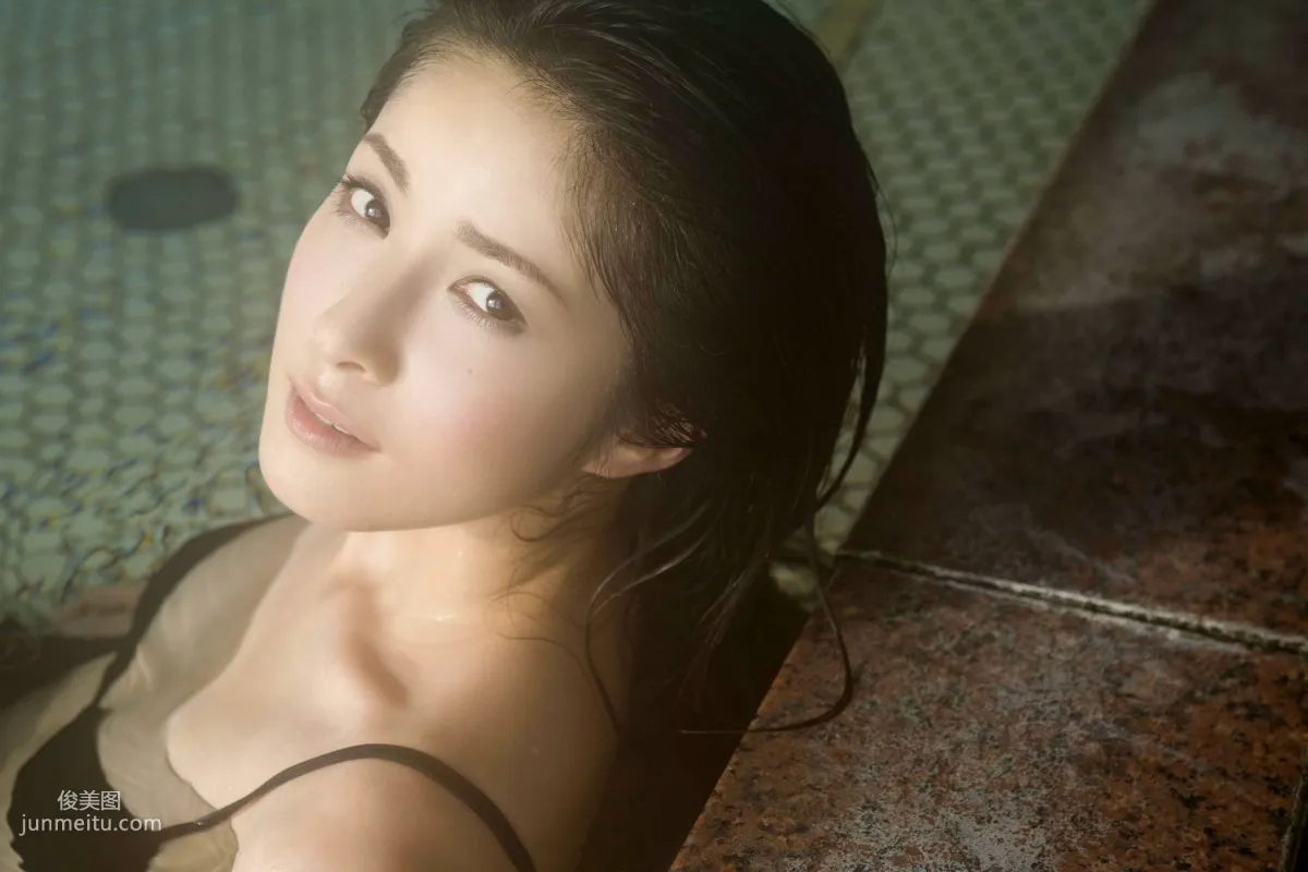 [Wanibooks] NO.58 Matsuki Rina 松木裡菜 寫真集 6