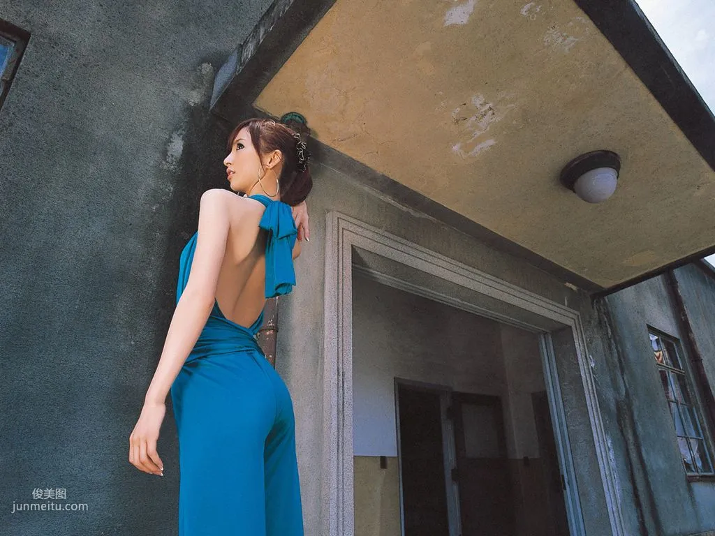 [Wanibooks] NO.51 Mariko Shinoda 篠田麻里子 写真集25
