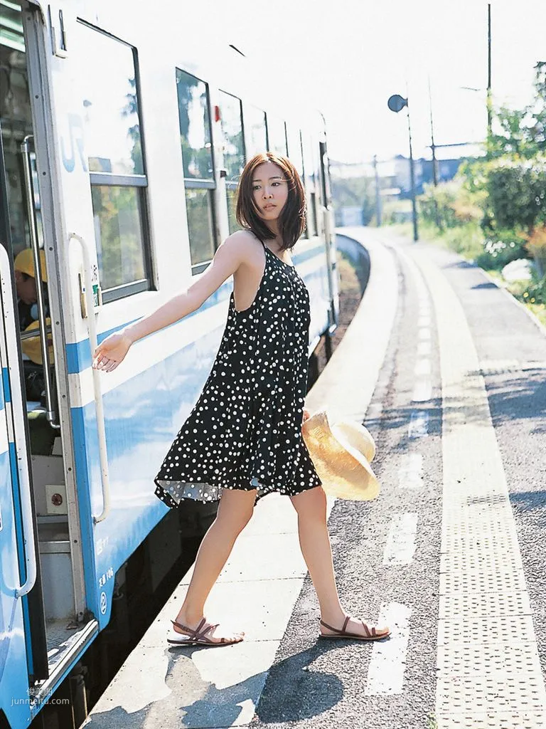 [Wanibooks] NO.50 Sayuri Iwata Photo Set photo 196