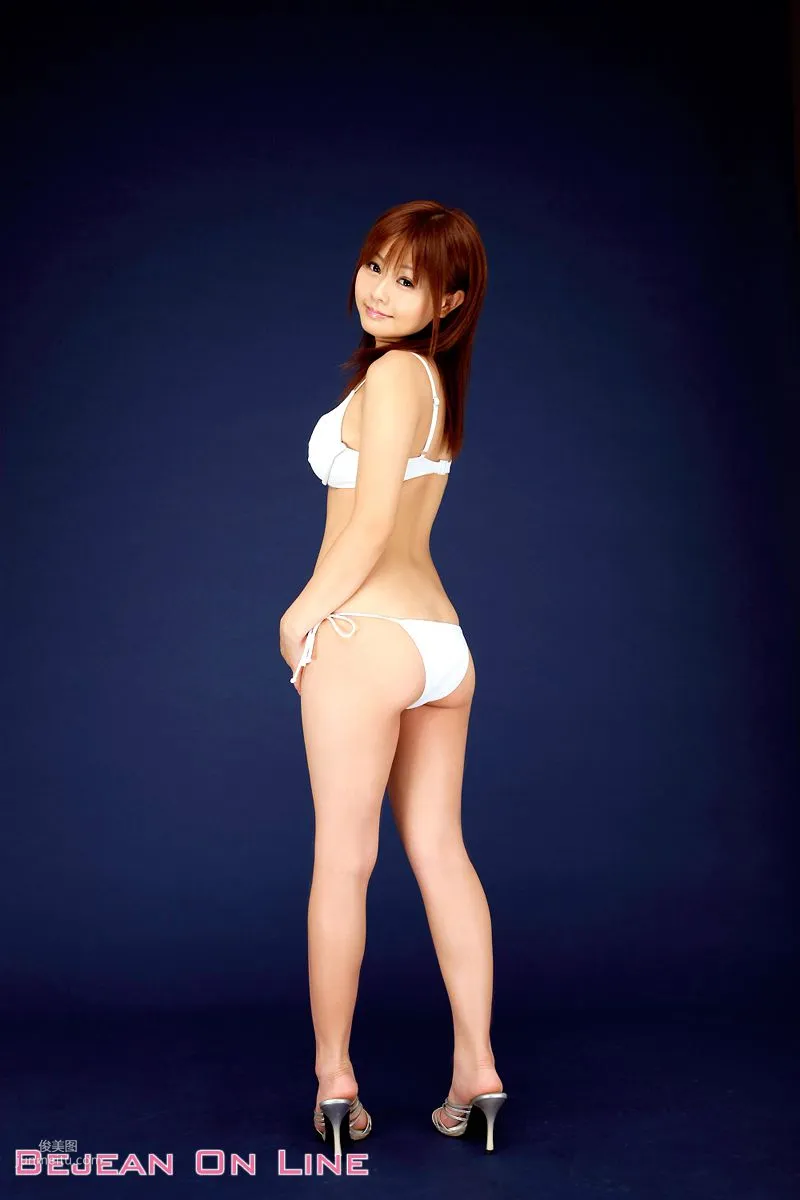 白娘隊 Hideyo Kamibayashi 上林英代 [Bejean On Line] 写真集9