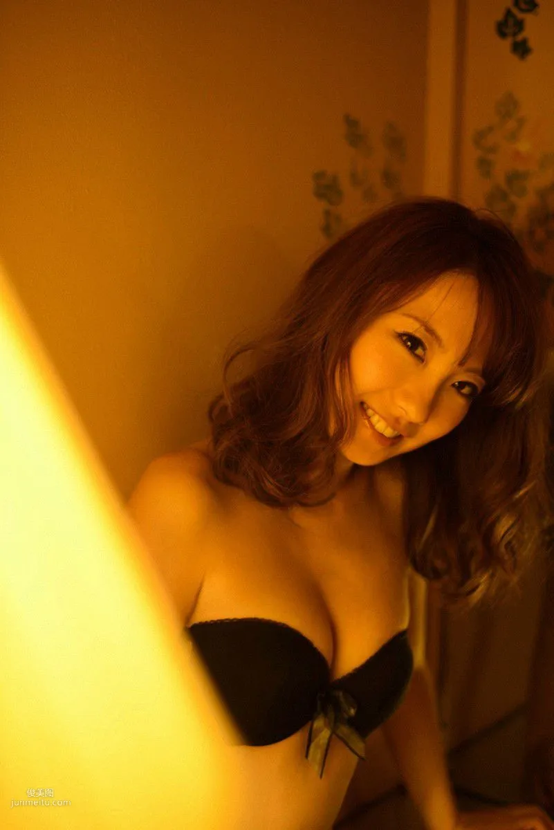 [Wanibooks] NO.106 Azusa Yamamoto 山本梓 寫真集 242