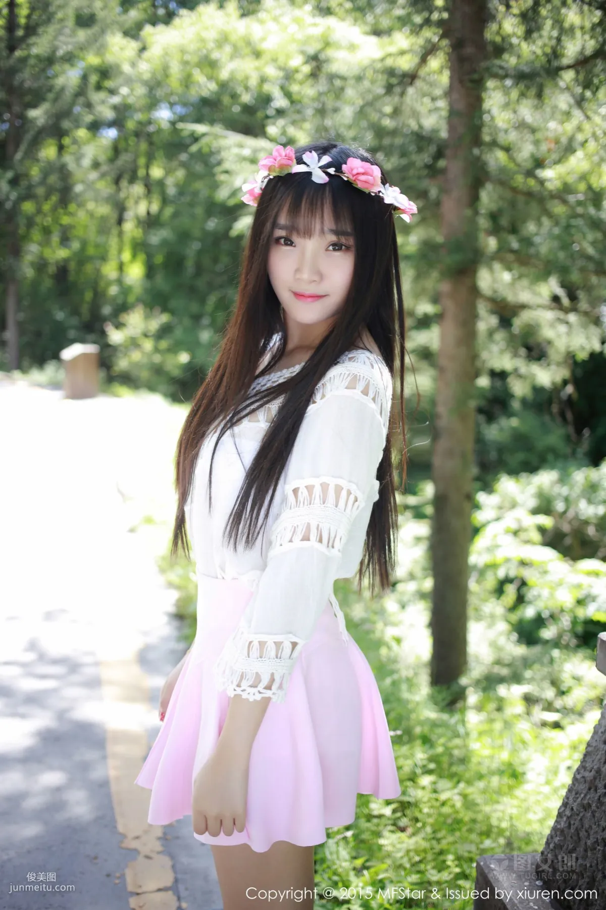 Xiayao baby, Jiuzhaigou Travel Shoot Bathtub Temptation + Fresh Outdoor Shoot [MFStar] Vol.015 Photo Set photo 26