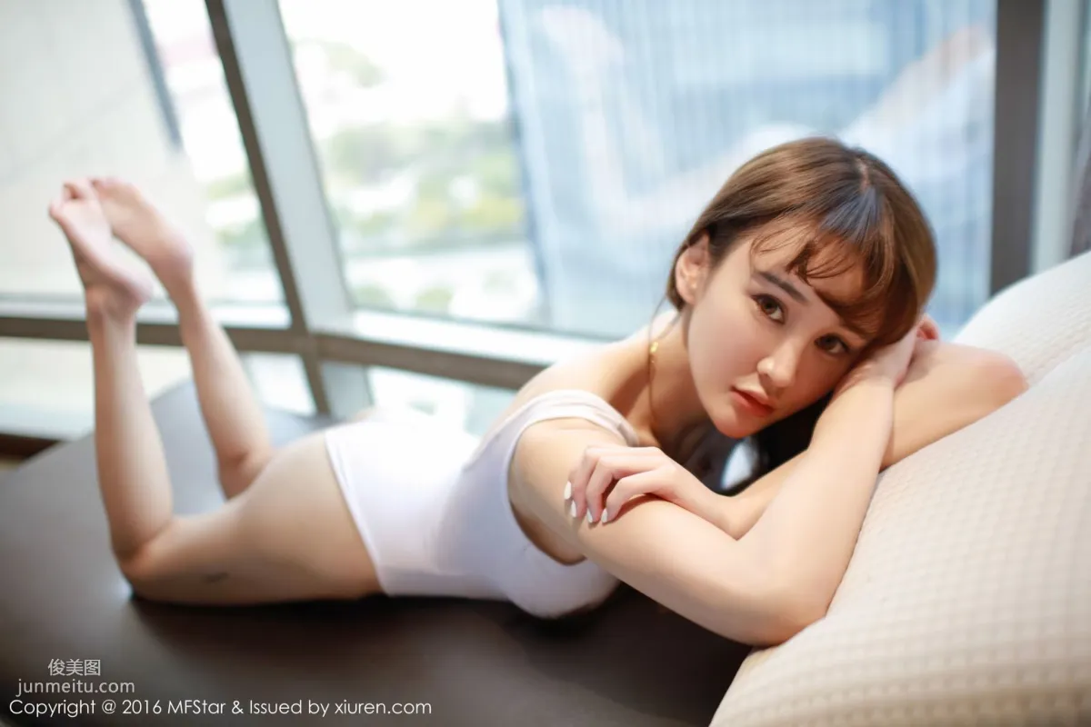 Cheryl Qingshu, School Swimsuit and Sexy Knitwear [MFStar] Vol.045 Photo Set photo 14