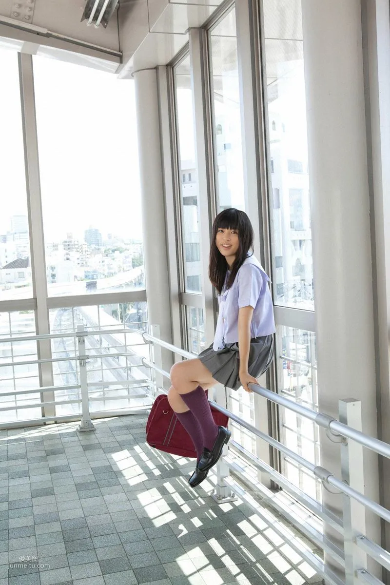 [Wanibooks] NO.96 Moe Arai 荒井萌 写真集29