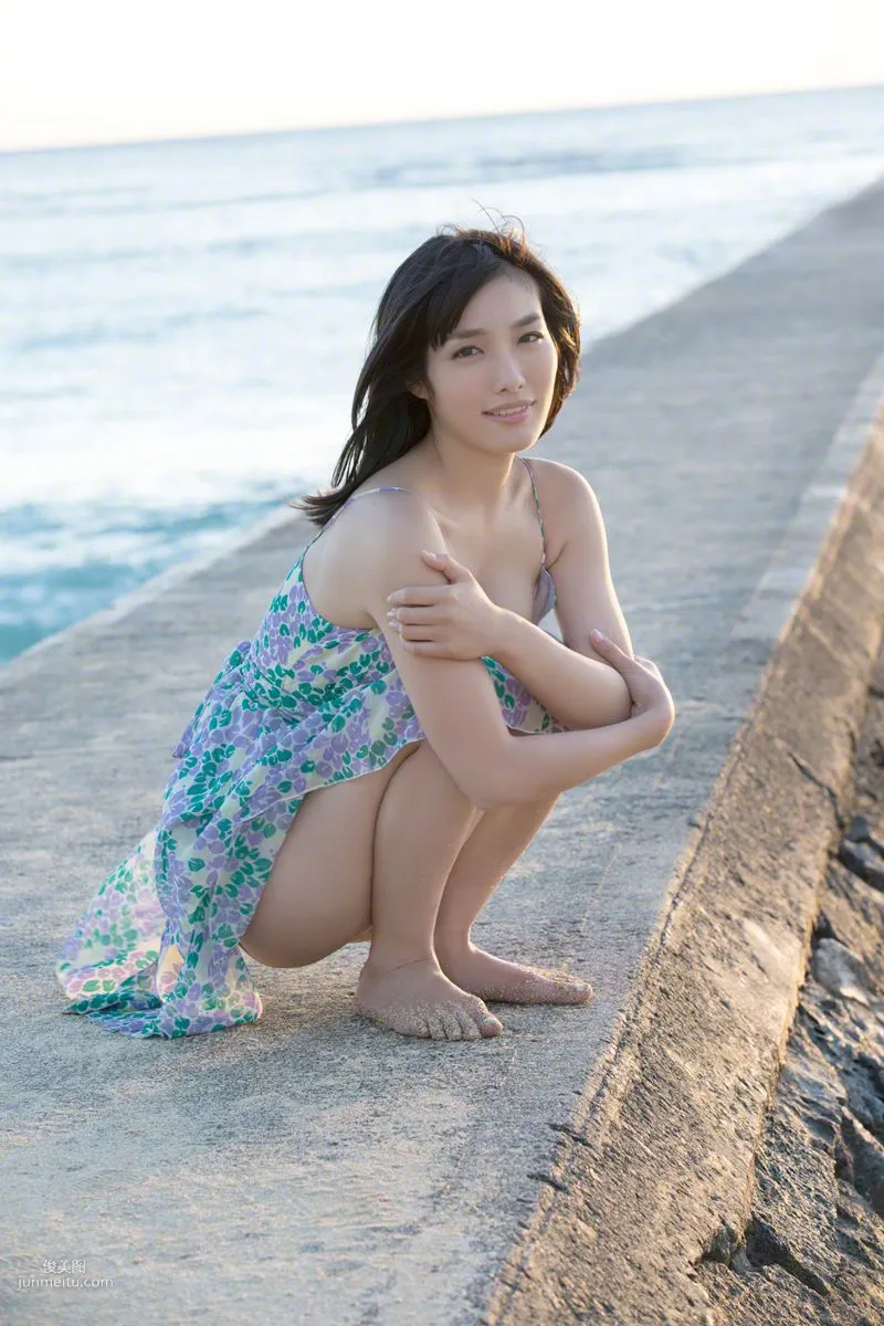 [Wanibooks] NO.127 Anna Konno 今野杏南 寫真集 18