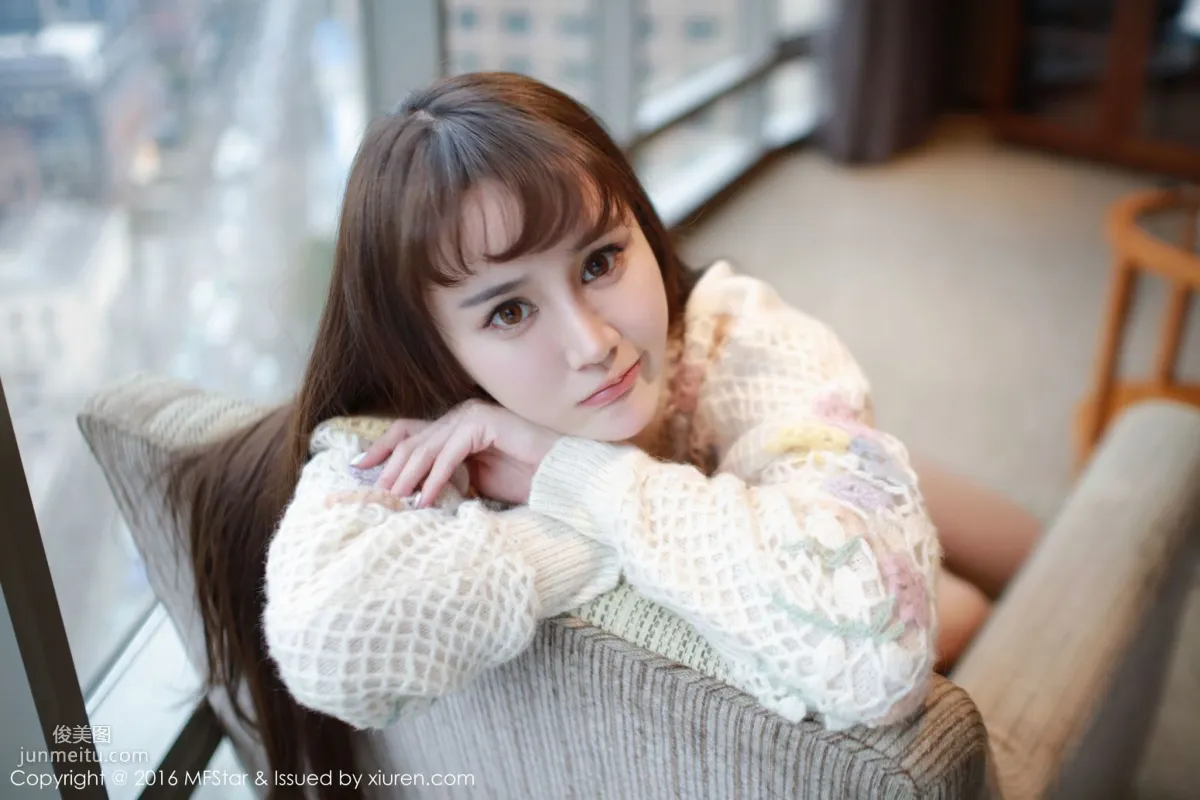 Cheryl Qingshu, School Swimsuit and Sexy Knitwear [MFStar] Vol.045 Photo Set photo 37