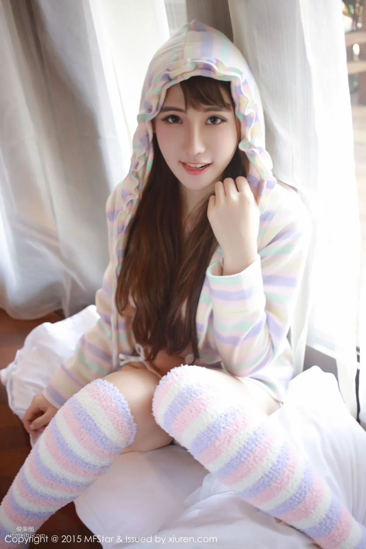 Xionga BOBO Lombok Travel Shoot 3 Sets of Sexy Lingerie [MFStar] Vol.027 Photo Set photo 2
