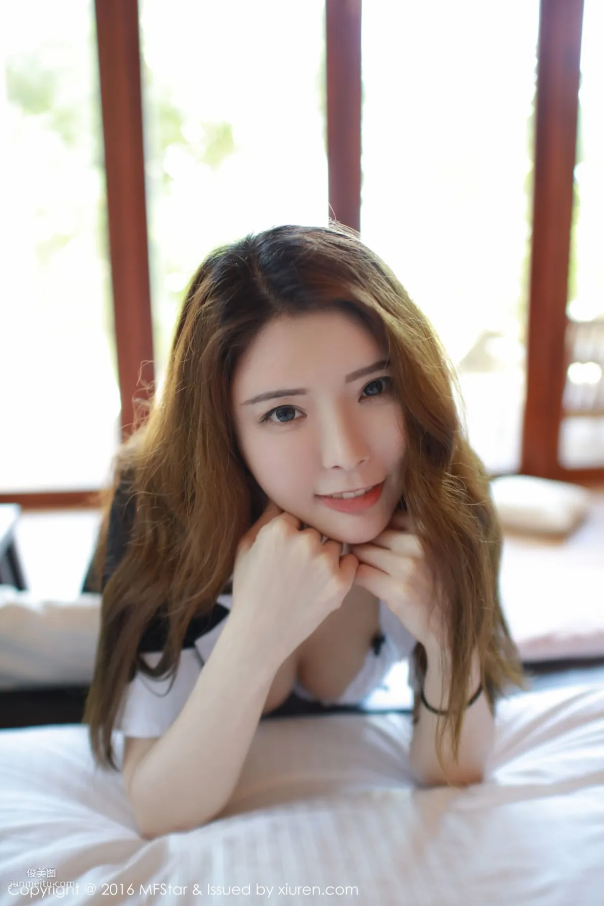 Xia Xiaoqiu, Maldives Travel Shoot, Uniform + Square Bikini + Sexy Lingerie [MFStar] Vol.050 Photo Set photo 16