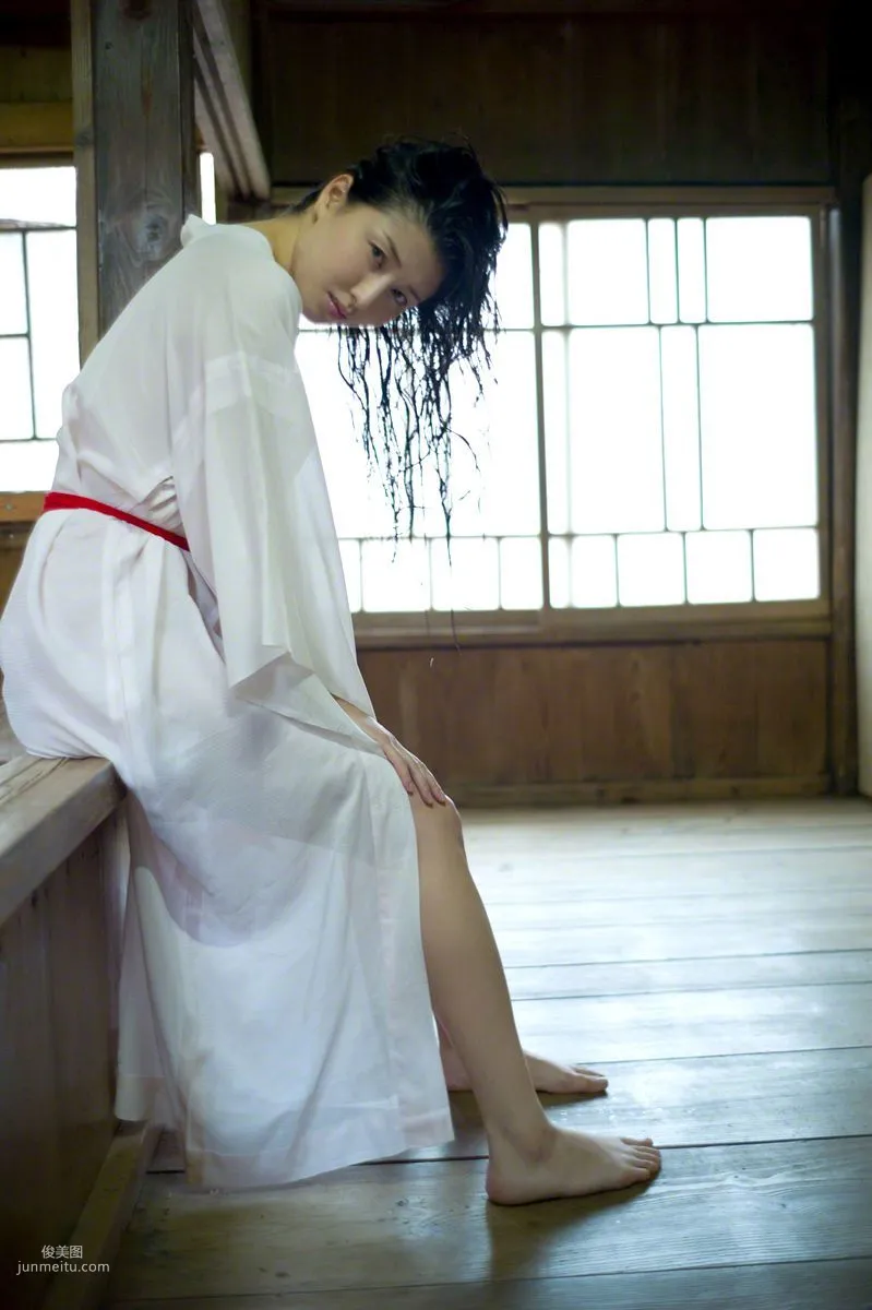 [Wanibooks] NO.124 Manami Hashimoto Photo Set photo 172