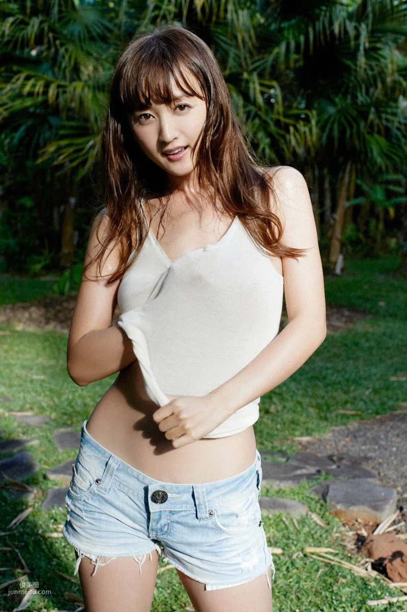 [Wanibooks] NO.102 Komatsu Ayaka 小松彩夏 写真集15