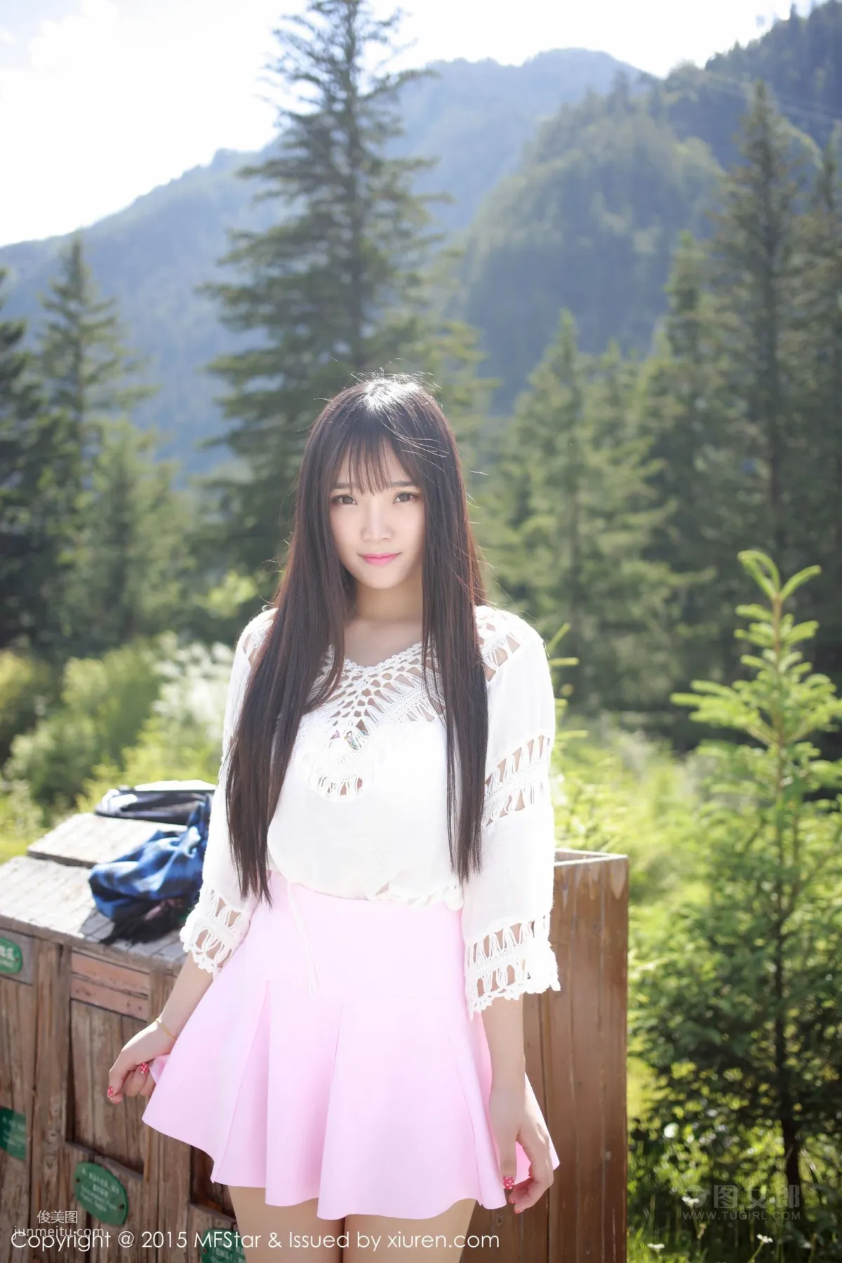 Xiayao baby, Jiuzhaigou Travel Shoot Bathtub Temptation + Fresh Outdoor Shoot [MFStar] Vol.015 Photo Set photo 48