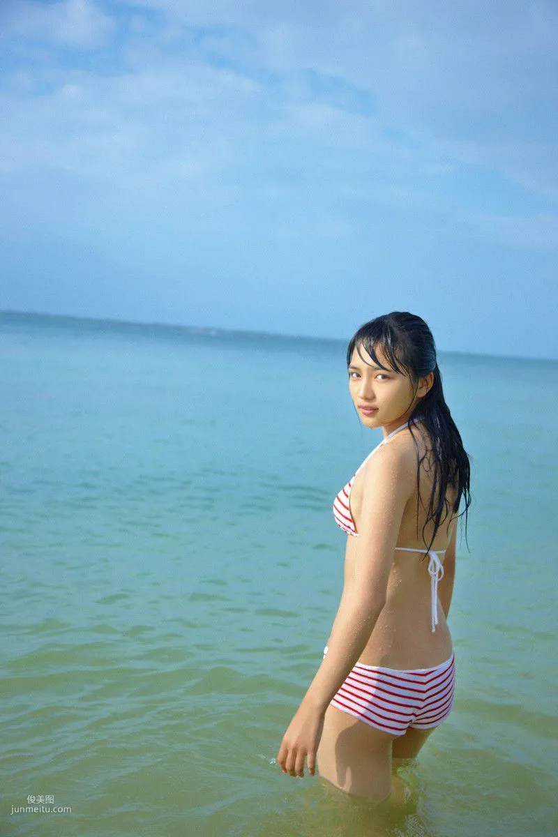 [Wanibooks] NO.100 Haruna Kawaguchi 川口春奈 写真集148