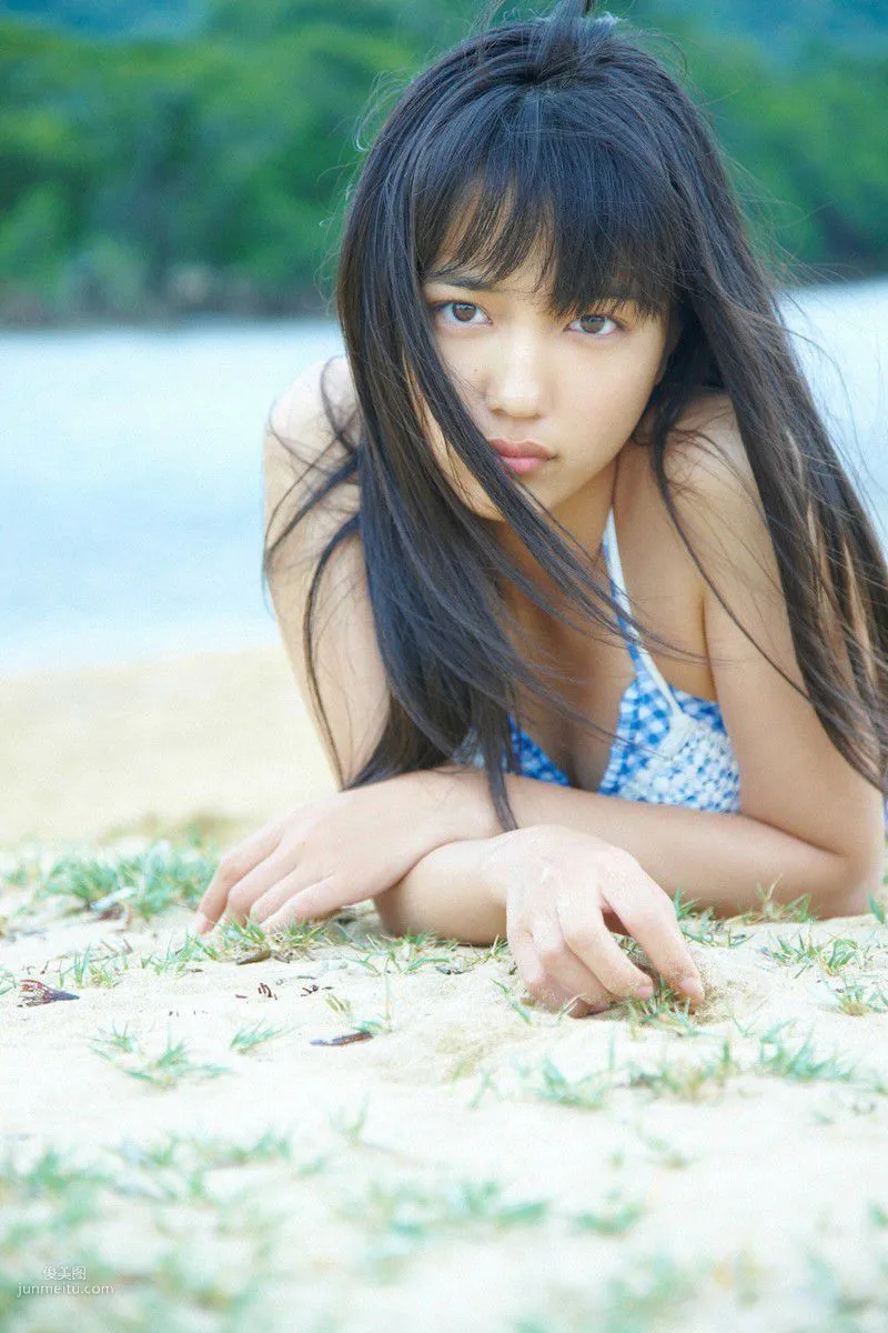 [Wanibooks] NO.100 Haruna Kawaguchi 川口春奈 写真集178