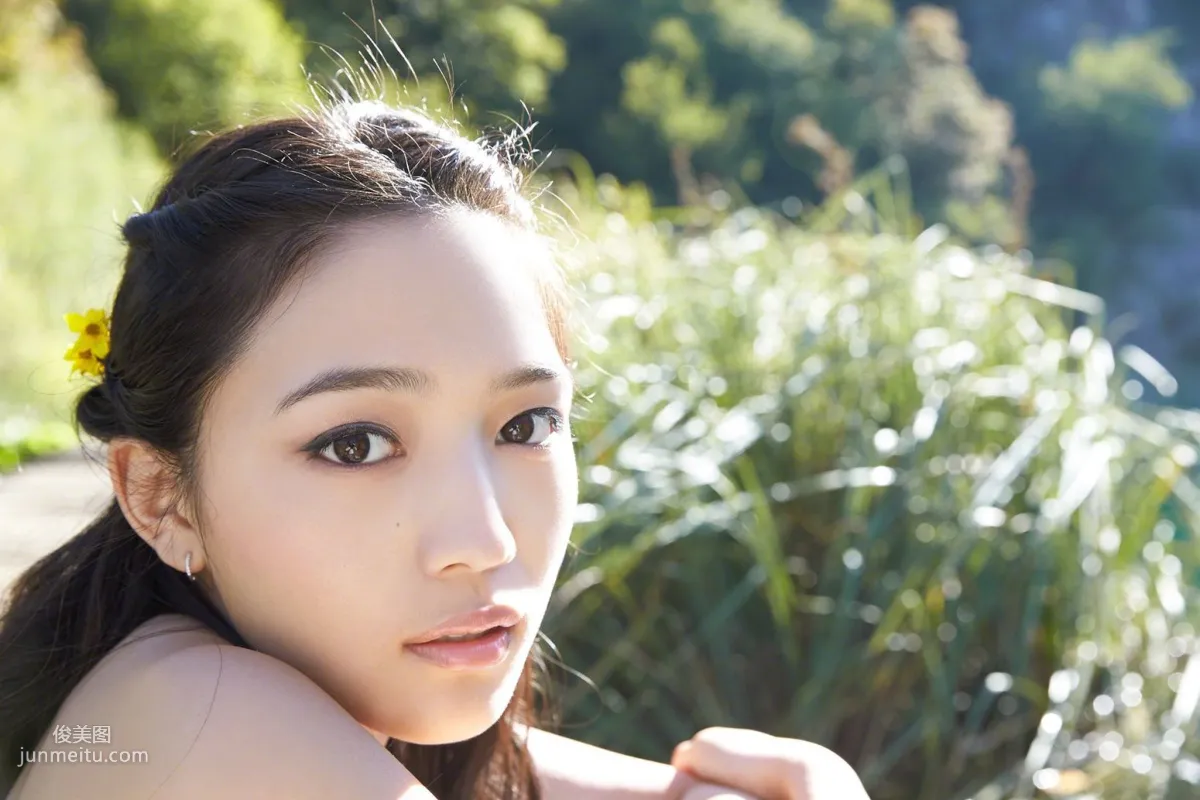 [Wanibooks] NO.132 Haruna Kawaguchi 川口春奈 写真集74