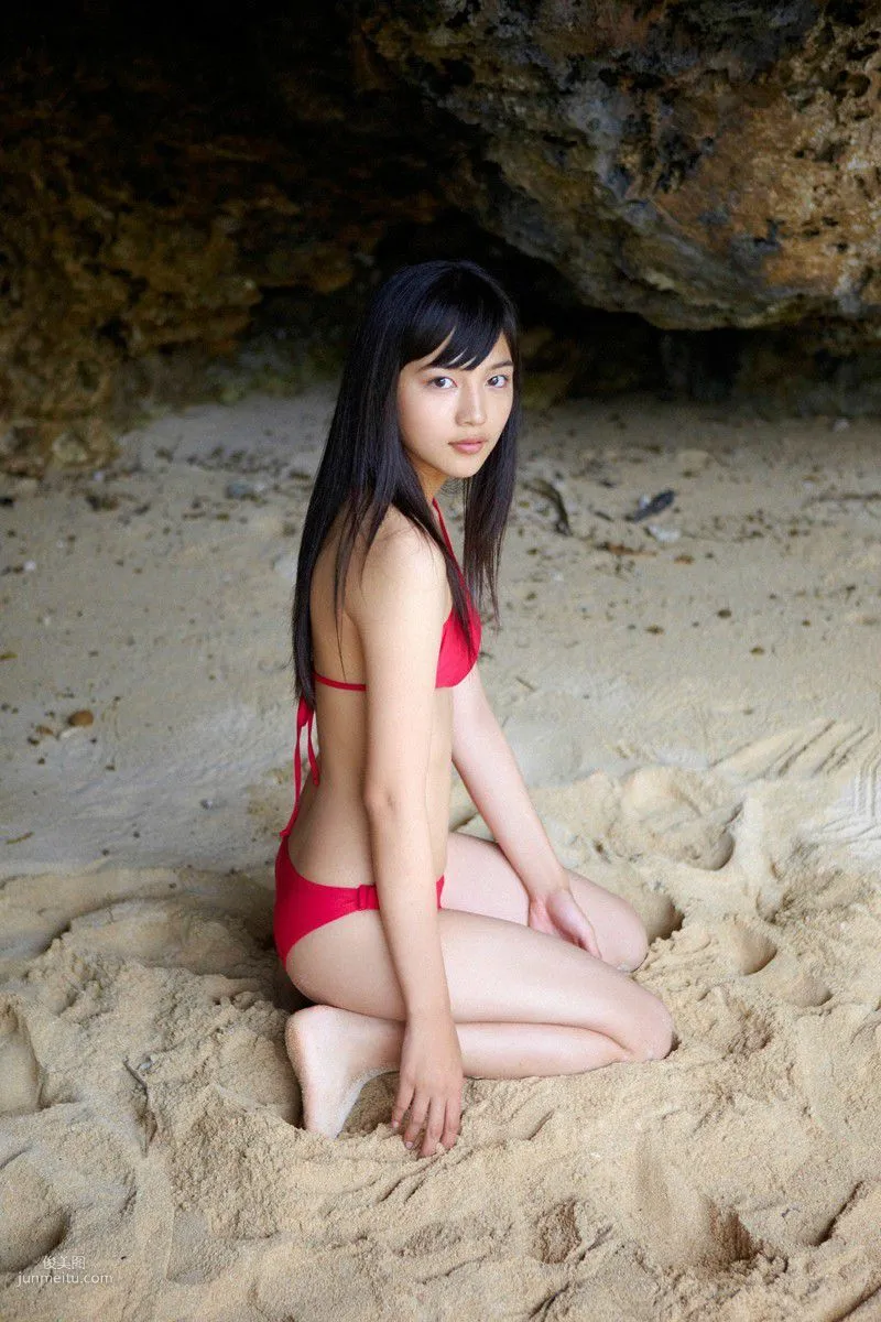 [Wanibooks] NO.100 Haruna Kawaguchi 川口春奈 写真集192