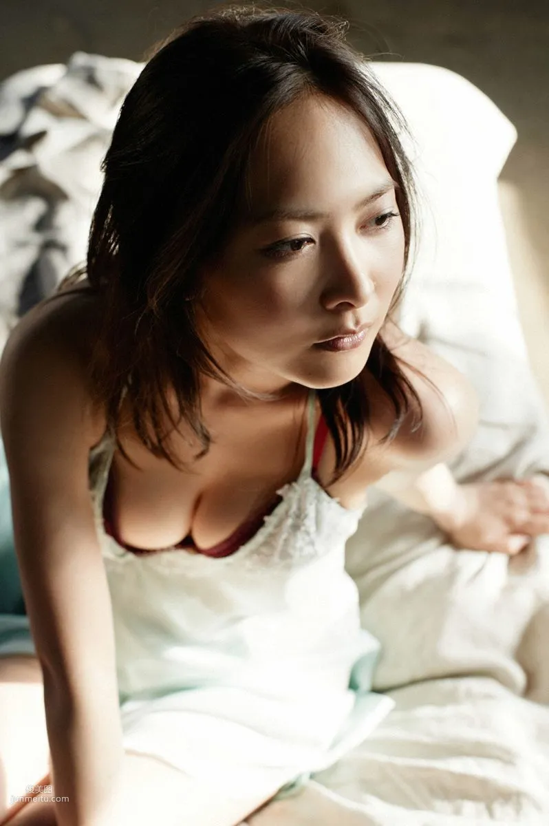 [Wanibooks] NO.97 Mitsuki Tanimura 谷村美月 寫真集 99