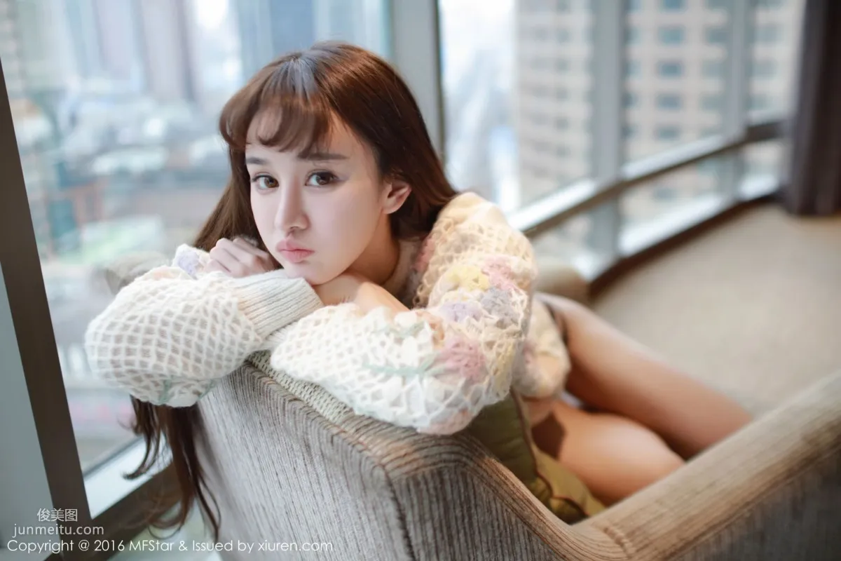 Cheryl Qingshu, School Swimsuit and Sexy Knitwear [MFStar] Vol.045 Photo Set photo 36