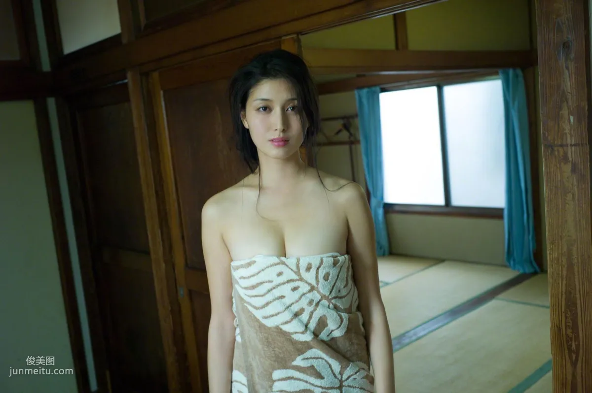 [Wanibooks] NO.124 Manami Hashimoto Photo Set photo 220